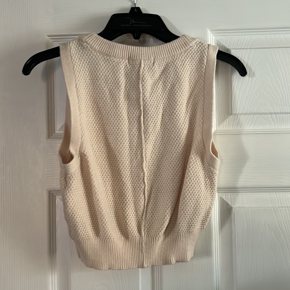Women’s sweater vest - Picture 2 of 4